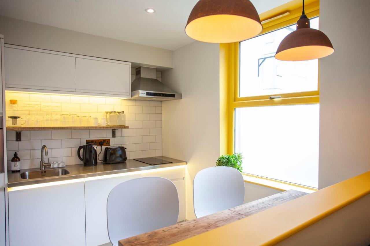Higgihaus Apartment 4 Clare Street Aparthotel Central Location 브리스틀 외부 사진
